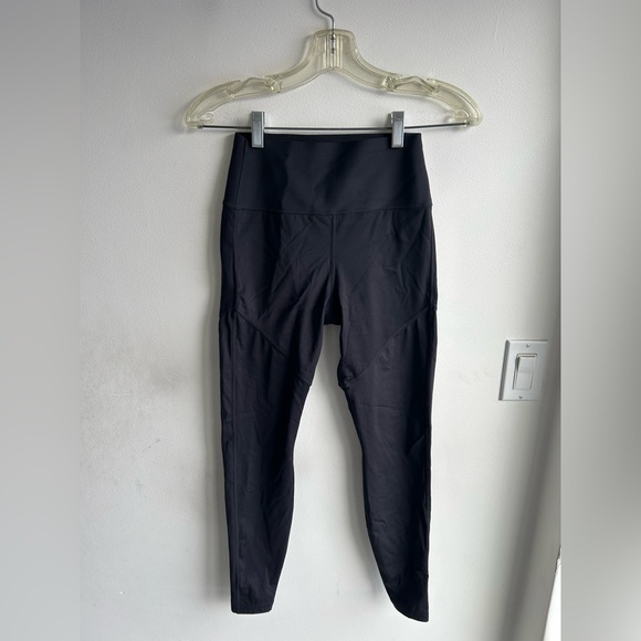 Kt. By Knix Leakproof Active Legging. Women’s size M (4). Like new - Picture 8 of 8